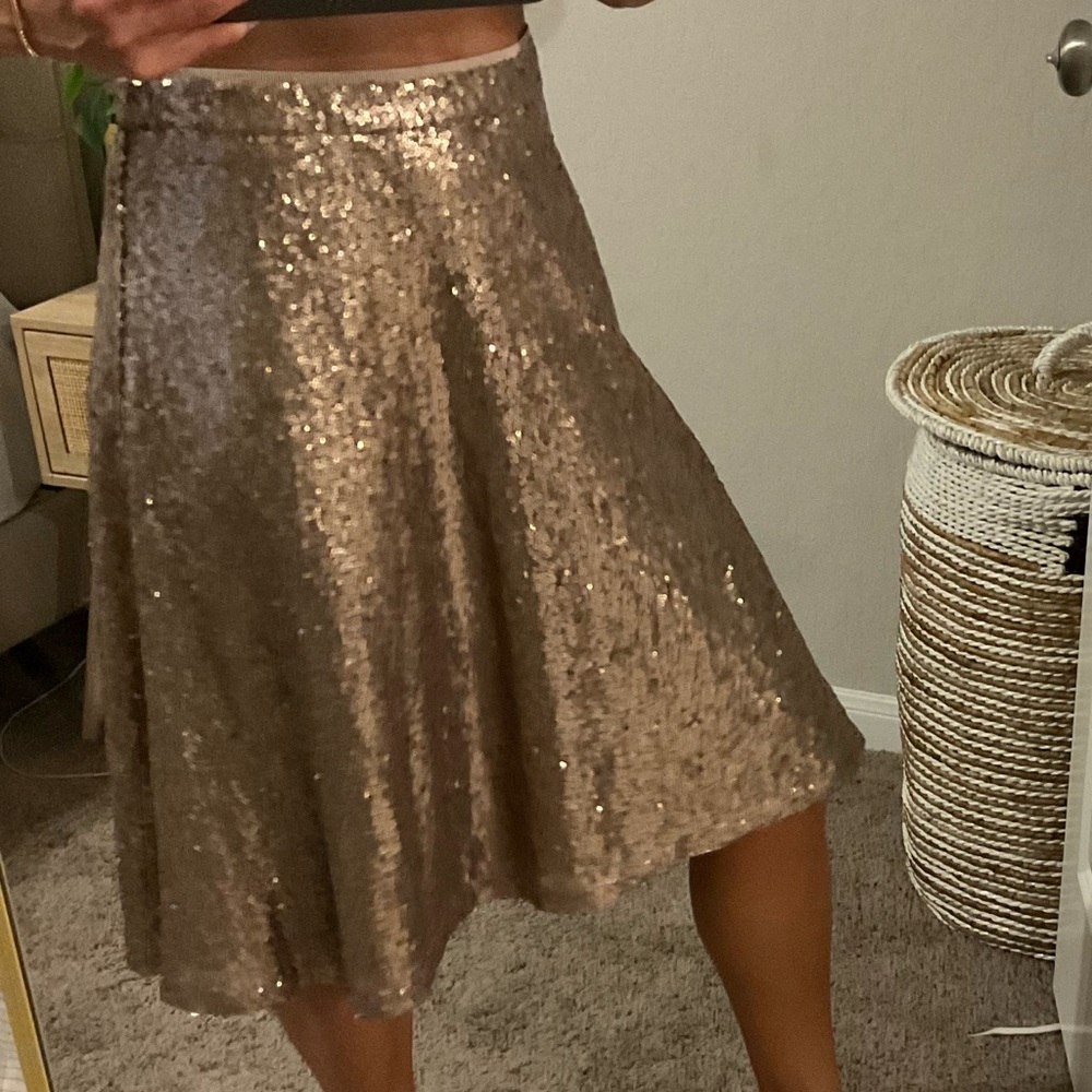 Ann Taylor size 2 rose gold skirt